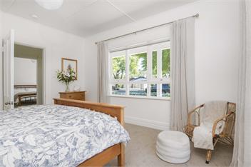 Villa Maitai - Central Nelson Holiday Home - Nelson