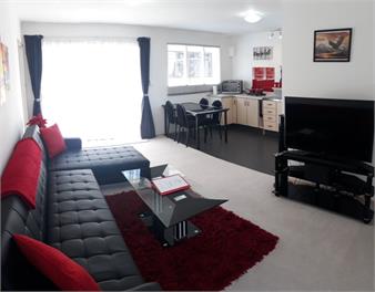 Rural Cottage Minutes from Beaches, Lakes and Town - Awanui