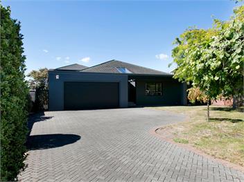 Taupo Escape (Bachcare) - Rainbow Point