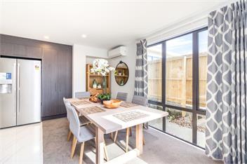 Restful in Riccarton (Bachcare) - Christchurch