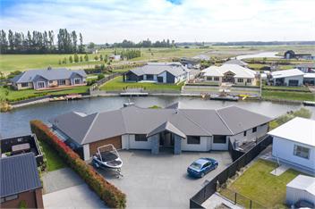 Lake Escape - Ashburton, South Canterbury
