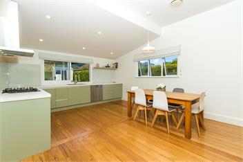 Corokia Villa - Richmond, Tasman Holiday Home - Tasman