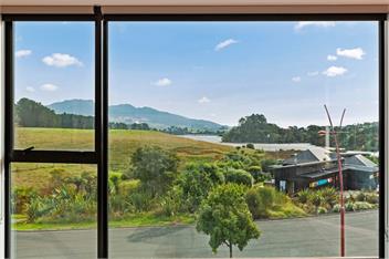 R and R at Robertson (Bachcare) - Raglan
