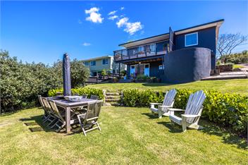 Relax on Newton - Waiheke Island 1081