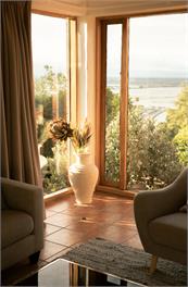 Kakariki Ecostay - stunning views - Christchurch