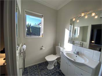 Oasis on irishman - Twizel 