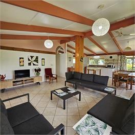Anns Beach House - Vaimaanga Tapere