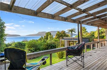 Lakeside Lookout (Bachcare) - Lake Tarawera
