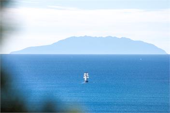 OCEAN BREEZE COTTAGE - Coast & Country - Waiheke Island