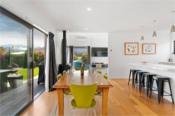 Casa Central (Bachcare) - Wanaka