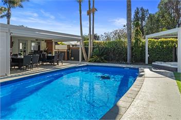 Waterfront - private spa, pool, sauna - Waihi Beach
