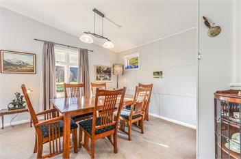 Fantail House Kaiuma Bay (Bachcare) - Havelock