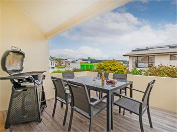 Sans Souchi (Bachcare) - Whangamata