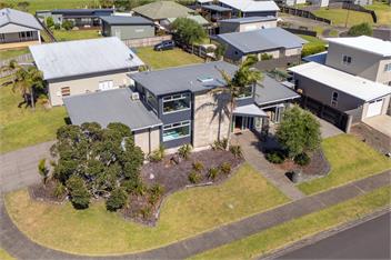 Hosts on the Coast Paradise on Pacific - Whitianga
