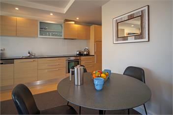 The Sands Beach Apartment - Nelson