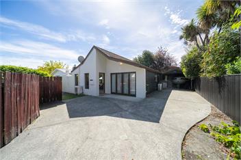Townhouse Retreat (Bachcare) - Te Anau