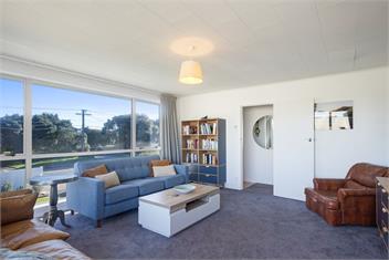 The Beach Base (Bachcare) - Paraparaumu Beach