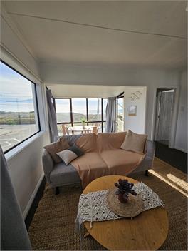 Beachfront Apartment - Foxton Beach