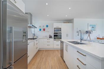 Within Reach - Coastal Escape - Cooks Beach - 