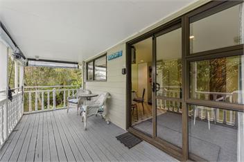 Treetops & Tide Cottage (Bachcare) - 