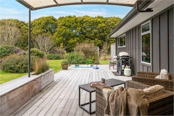 Loch View - Kinloch, Taupo *spa pool* - 