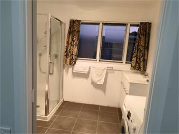 Small 3 bedroom Garden Chalet B - 