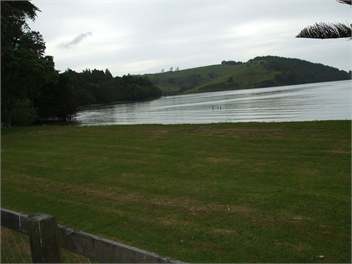 Beachfront Bach - Auckland
