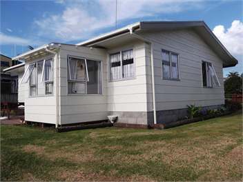 LazeDaze - Waihi Beach