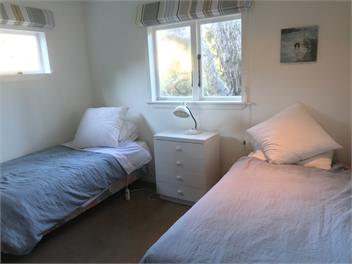 Piha Log Cabin - Auckland 
