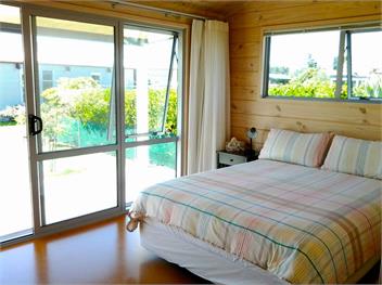 Kowhai Retreat (Bachcare) - Matarangi