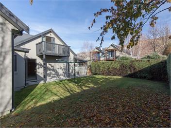 Modern Lake Haven (Bachcare) - Wanaka
