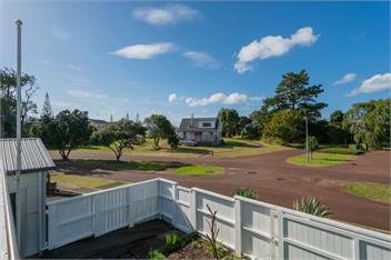 Patton's Place (Bachcare) - Pauanui