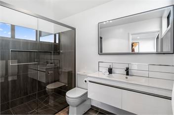 A Remarkable Stay (Bachcare) - Queenstown