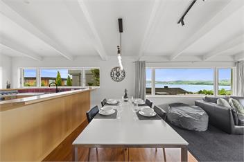 Hilltop House - Taupo - Taupo