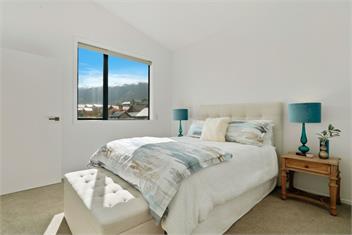 Jacks Point Family Retreat (Bachcare) - Queenstown