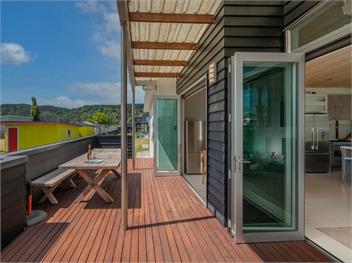 Castaway Bach (Bachcare) - Whangamata