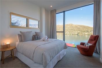 Queenstown Remarkable Lake & Mountain Views - Queenstown