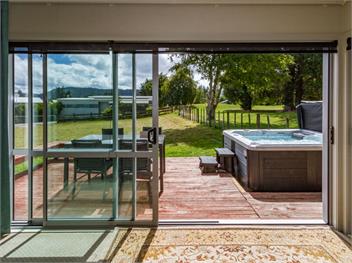 Alpine Retreat (Bachcare) - Ohakune