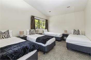 Flaxmere House - Auckland