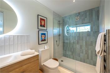 Relax on Newton - Waiheke Island 1081