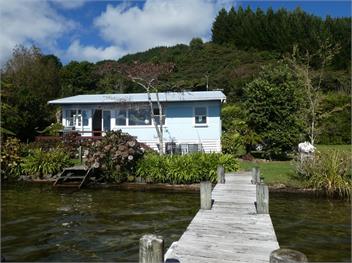 The Blue Bach (Bachcare) - Lake Rotoiti