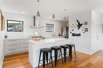 Casa Central (Bachcare) - Wanaka