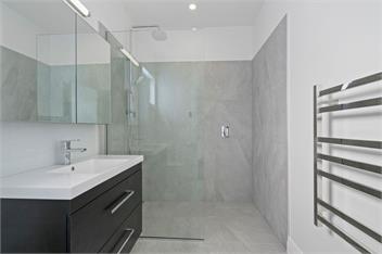 Stylish Serenity (Bachcare) - Martinborough