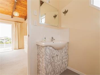 Hinemoa Heights (Bachcare) - Tairua