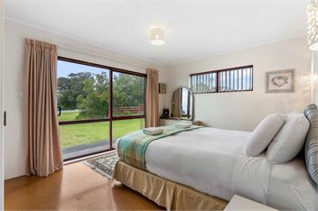 Seaview Escape - Beachfront Whangamata - Whangamata