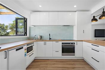 Coastal Comfort (Bachcare) - Foxton