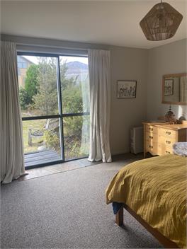Snowshoe Cottage - McKenzie