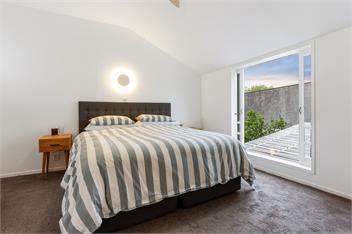 Napier St - So close to Ponsonby Rd and Wynyard Quarter - Auckland