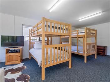 Sunseekers Bach (Bachcare) - Coromandel