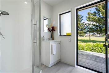 The Happy Place (Bachcare) - Mount Maunganui